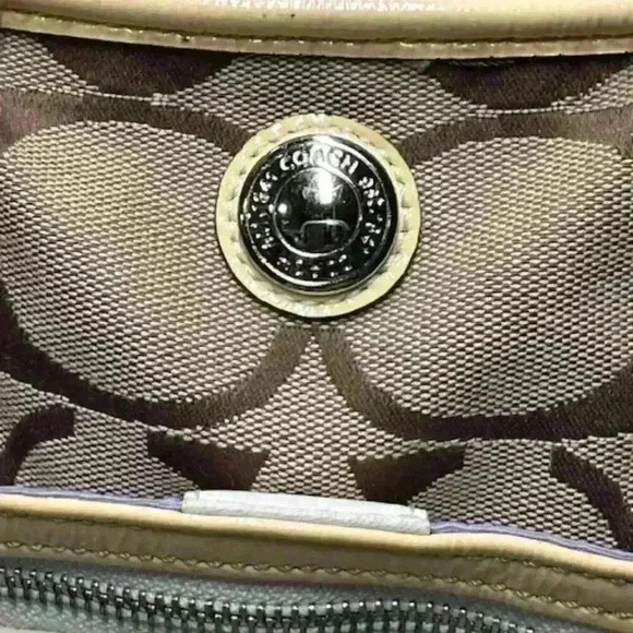 Coach SoHo Daisy Legacy Vintage Shopper Tote Signature Jacquard Khaki Yellow Bag - Picture 6 of 16